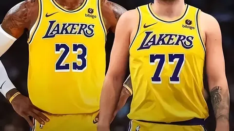 中国女速滑3000米包揽前三，亚冬会金牌数达20枚